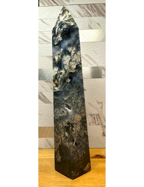 Druzy Moss Agate Tower